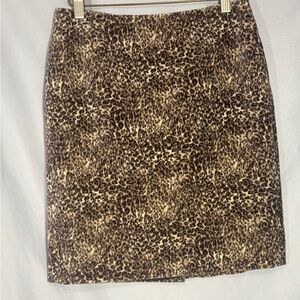 Talbots Women’s Leopard Print Velvet Pencil Skirt  Career Date Night Petite Sz 2